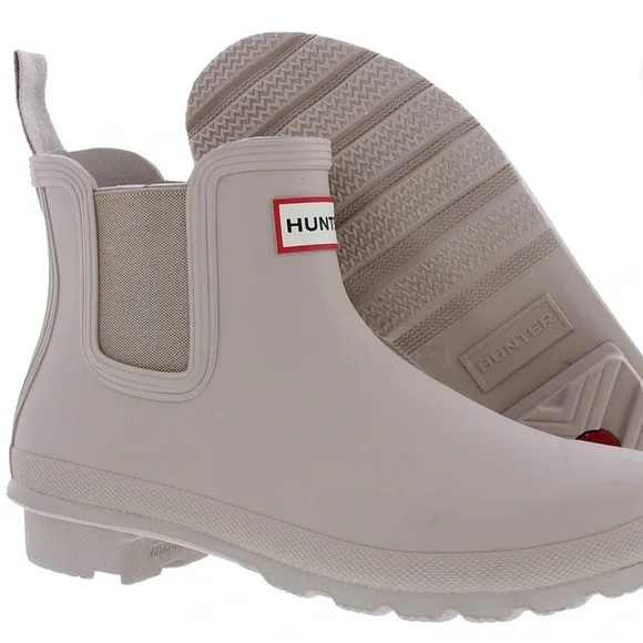 Hunter Chelsea - Picture 6 of 6